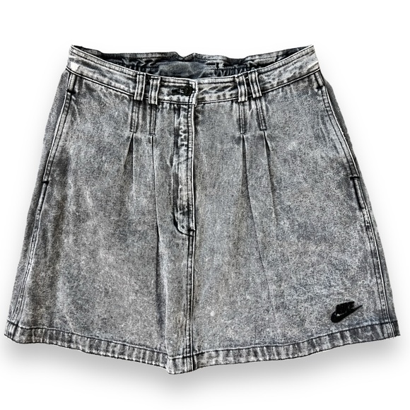 Vintage 80s NIKE Challenge Court Jean Skirt Black Acid-Wash...